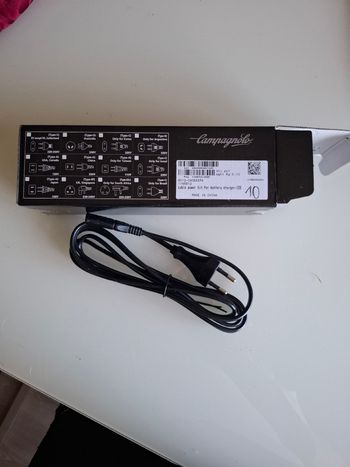Tweedehands Campagnolo Batterie Ladegerät Kabel Cycling Accessories