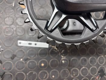 Brugt Shimano XT Crankset 2024 bike — billede 6 af 7