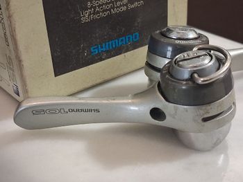 Použité Shimano 105 modello sl-1056 Drivetrain & Pedals