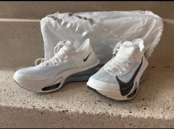 Nike Alfafly 3 bike d'occasion — image 2 sur 4