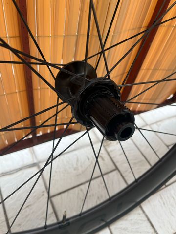 Roval Rapide CLX II 2023 bike d'occasion — image 4 sur 5