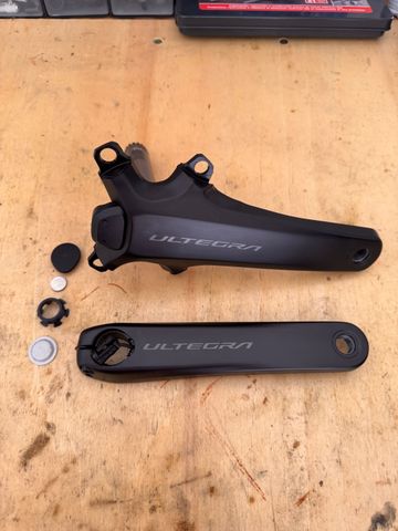 Brugt Shimano Ultegra FC-R8100-P 2026 Drivetrain & Pedals
