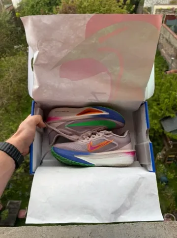 Used Nike Zoom Fly 6 bike — image 10 of 24