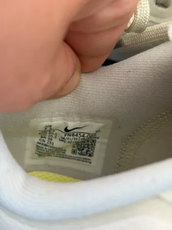 Used Nike Zoom Fly 6 bike — image 8 of 15