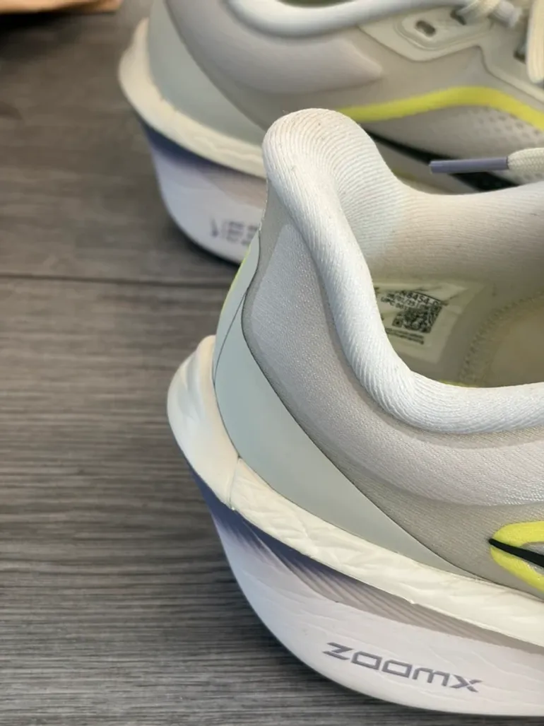 Used Nike Zoom Fly 6 bike — image 5 of 15