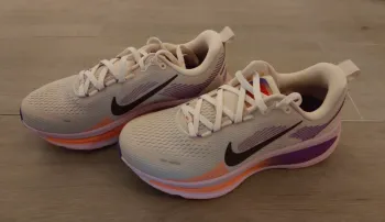Gebrauchtes Nike Vomero 18 bike — Bild 2 von 5