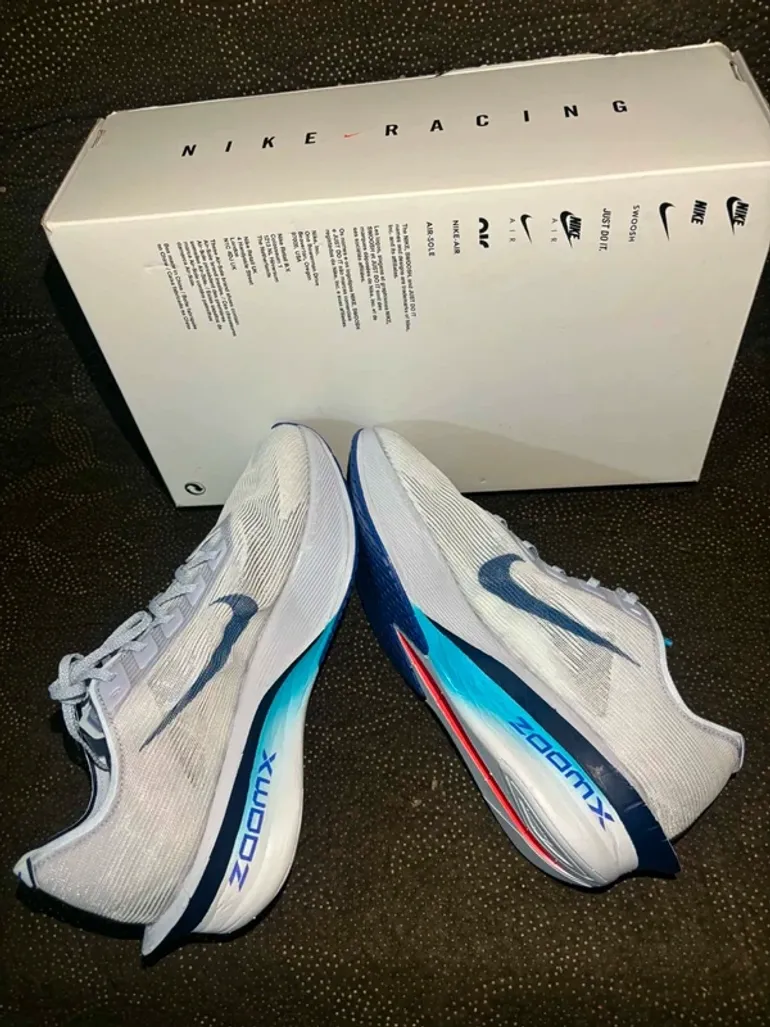 100% Vaporfly Next 4 bike d'occasion — image 3 sur 7