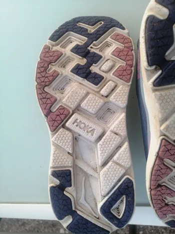 Used Hoka Clifton 5 bike — image 26 of 30