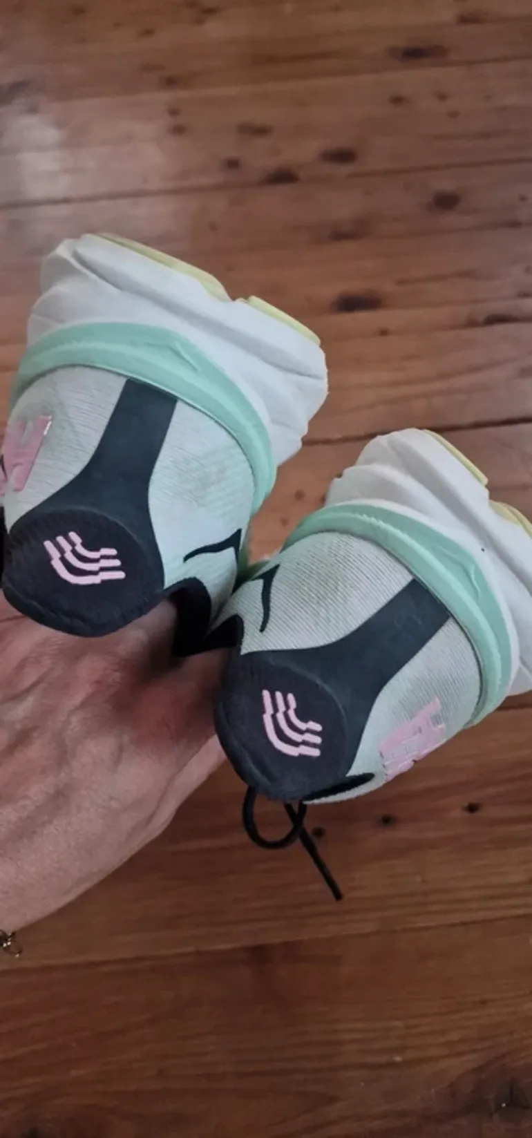 Tweedehands Hoka Clifton 9 bike — afbeelding 7 van 11