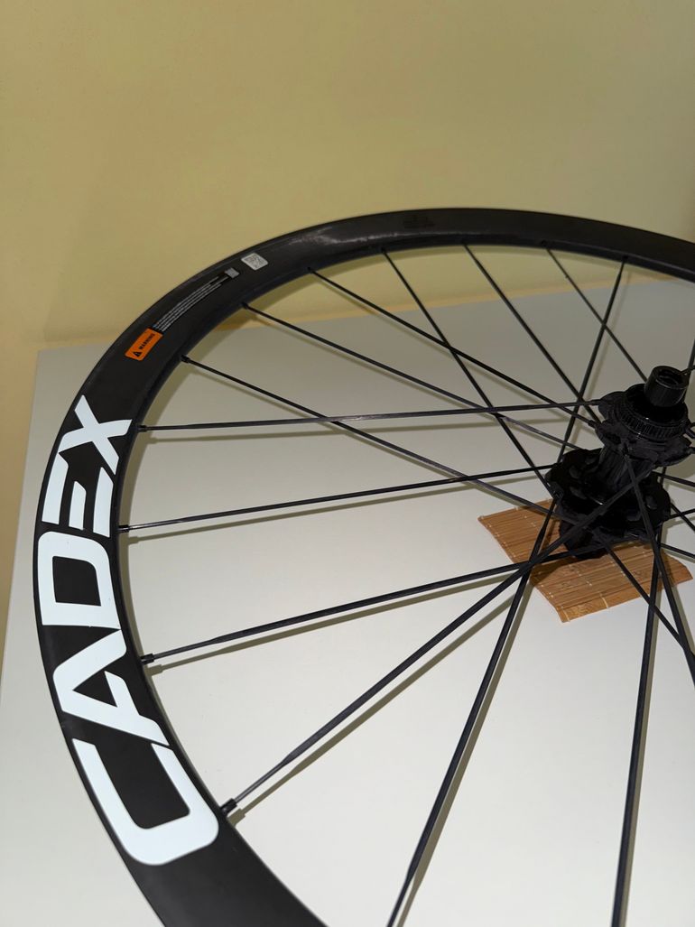 Brugt Cadex 36 Rear Disc Wheel bike — billede 5 af 6
