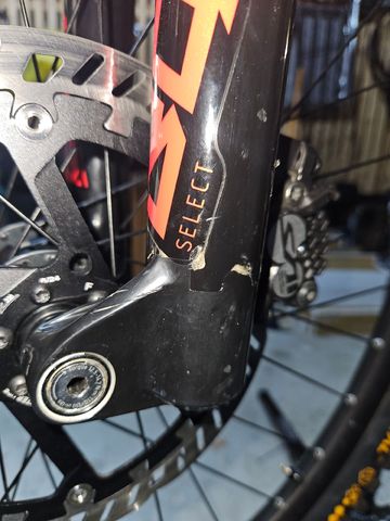 Gebrauchtes RockShox Boxxer Select 2022 bike — Bild 4 von 4