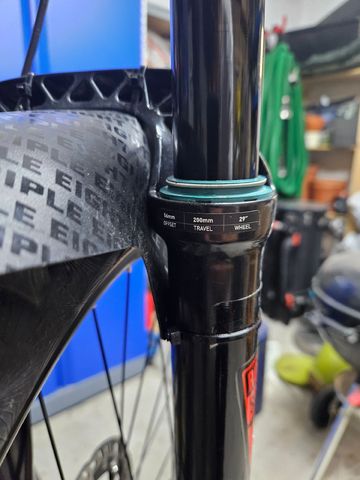 Gebrauchtes RockShox Boxxer Select 2022 bike — Bild 2 von 4