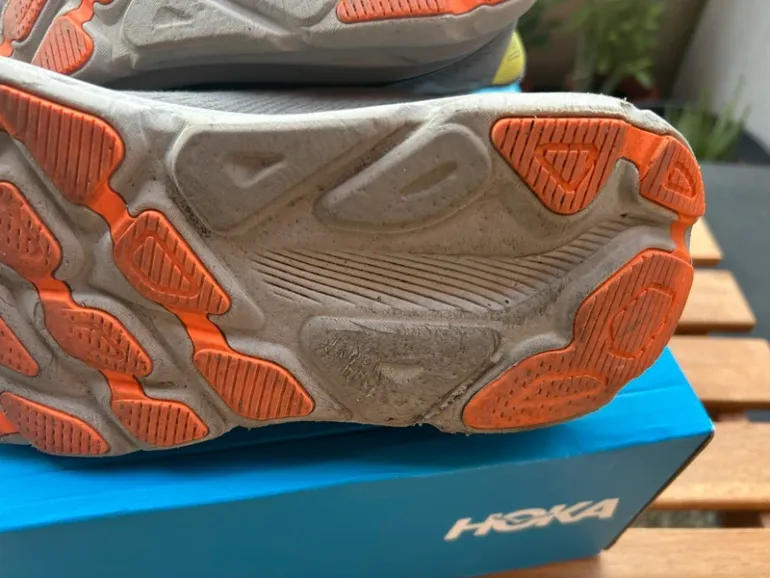 Použité Hoka M Clifton 9 GTX bike — obrázek 9 z 12
