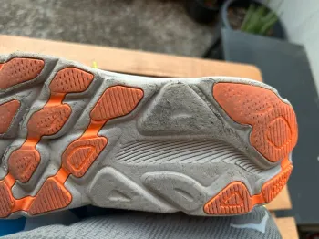 Použité Hoka M Clifton 9 GTX bike — obrázek 10 z 12