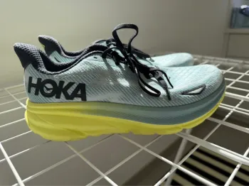 Used Hoka Clifton 9 bike — image 2 of 5