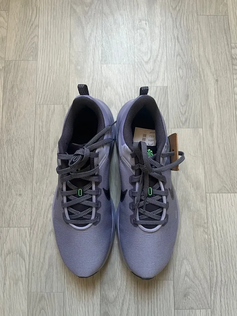 Nike Downshifter 12 bike usato — immagine 3 di 8