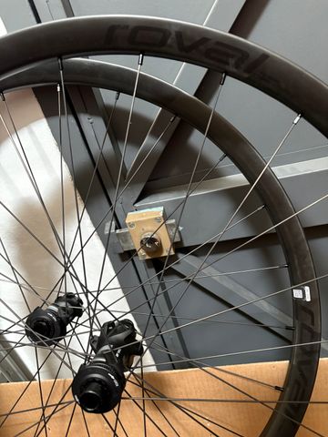 Used Roval Terra C III 2026 bike — image 3 of 5