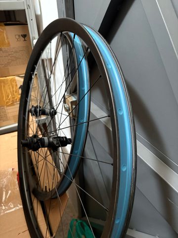 Used Roval Terra C III 2026 bike — image 2 of 5
