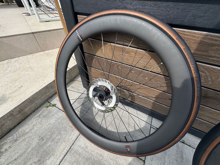 Brugt Reserve 52/63 Wheelset 2025 bike — billede 3 af 4