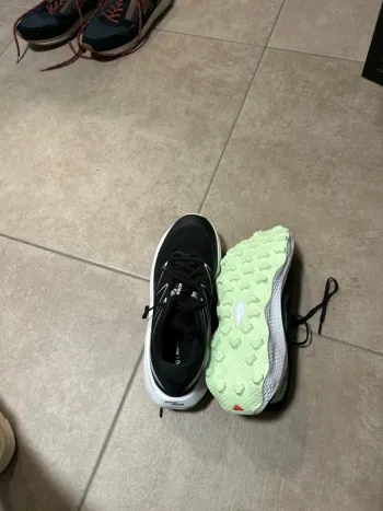 Used Salomon Ultra Foam 2 Running Shoes