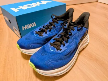 Used Hoka Clifton 10 Running Shoes