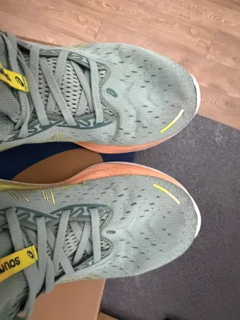 Asics Gel Cumulus 26 Paris bike d'occasion — image 10 sur 15