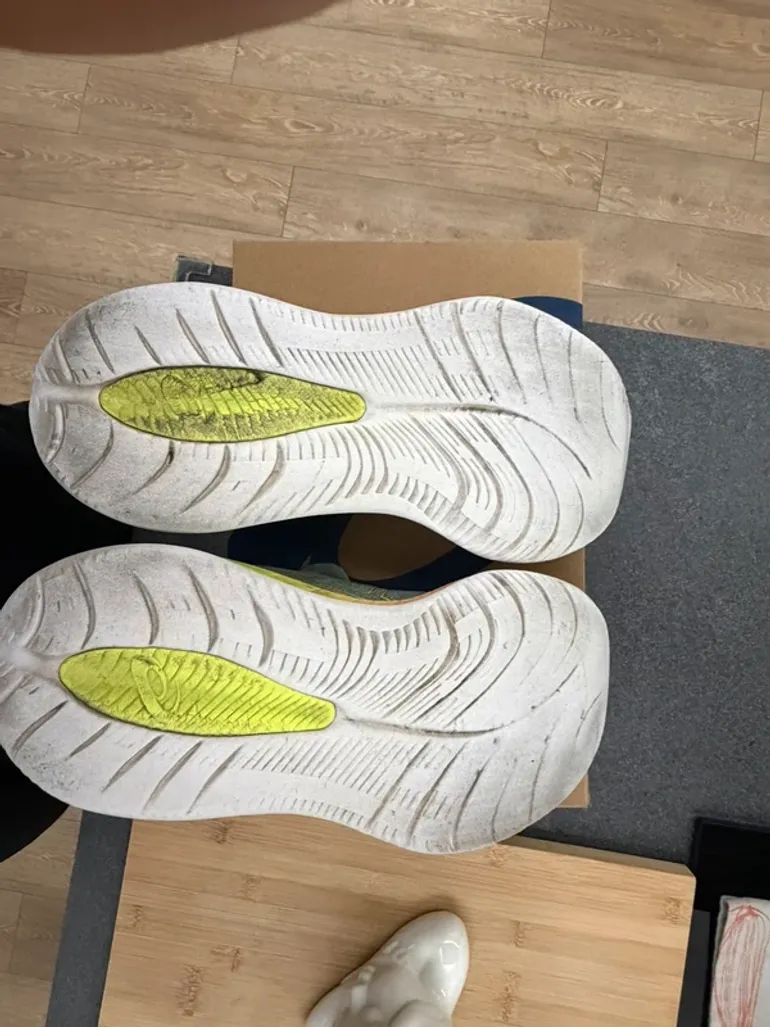 Asics Gel Cumulus 26 Paris bike d'occasion — image 15 sur 15
