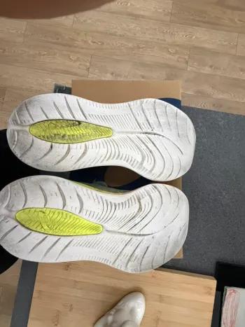Asics Gel Cumulus 26 Paris bike d'occasion — image 14 sur 15