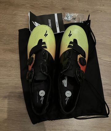 Specialized S-Works Cycling Shoes usato