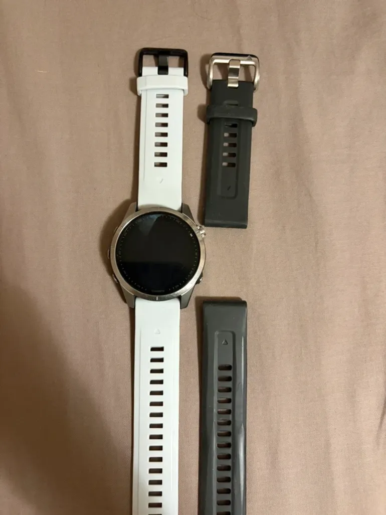 Used Garmin Fenix 7S bike — image 2 of 3