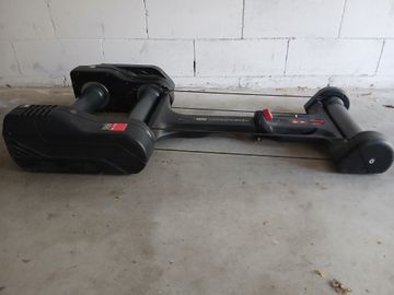Używany Elite Nero Smart Rollers 2022 bike — zdjęcie 2 z 3