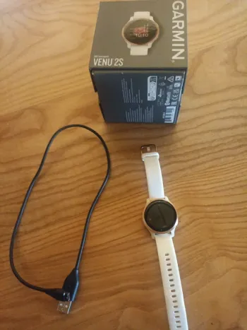 Used Garmin Venu 2S Electronics