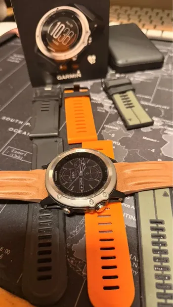 Used Garmin fenix 3 hr bike — image 3 of 7