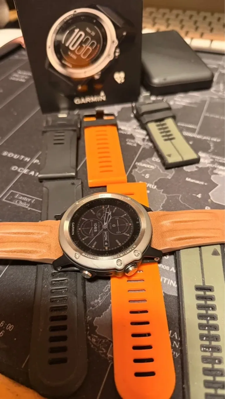 Used Garmin fenix 3 hr bike — image 3 of 7