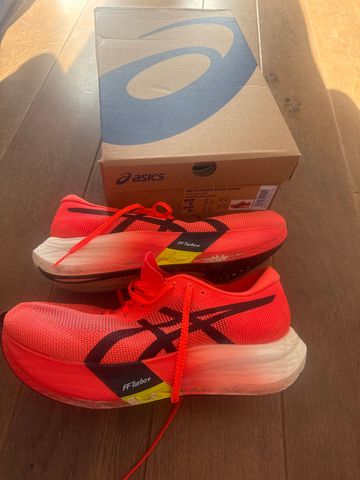 Gebrauchtes Asics Metaspeed Edge Paris 2024 Running Shoes