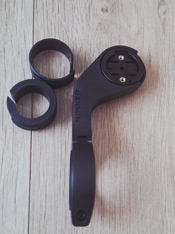 Used Garmin Edge Mount Cycling Accessories