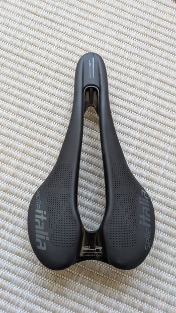 Used Selle Italia SLR Boost Kit Carbonio Superflow Saddles & Seatposts