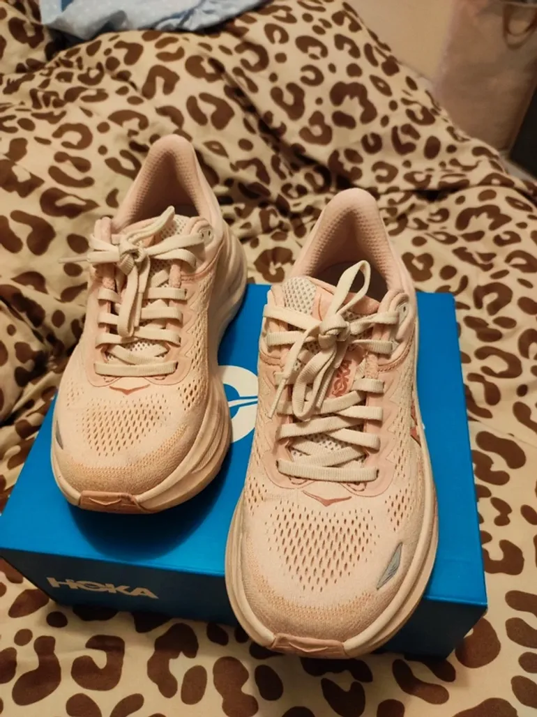 Tweedehands Hyper Hoka Running Shoes bike — afbeelding 2 van 3
