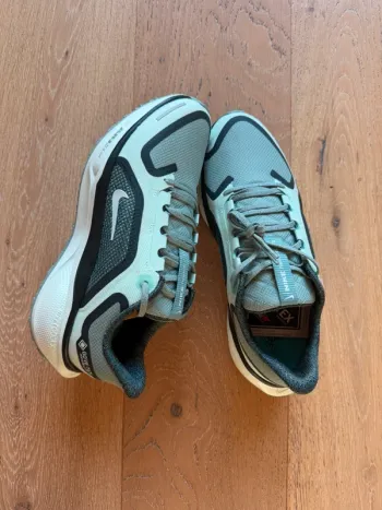 Used Pegasus Air Zoom 41 Running Shoes