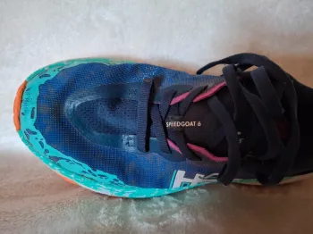 Used Hoka Speedgoat 6 bike — image 3 of 4