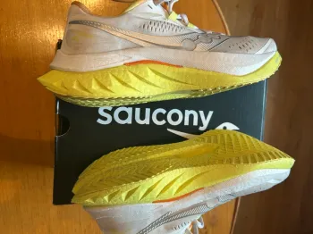 Used Saucony Endorphin Speed 4 Running Shoes
