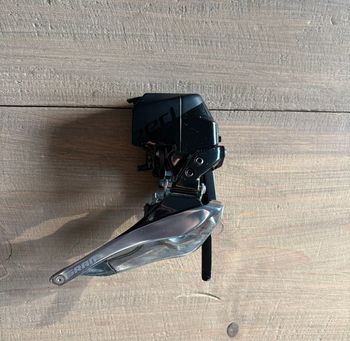 Used Sram Red D1 Front Derailleur 2023 Drivetrain & Pedals