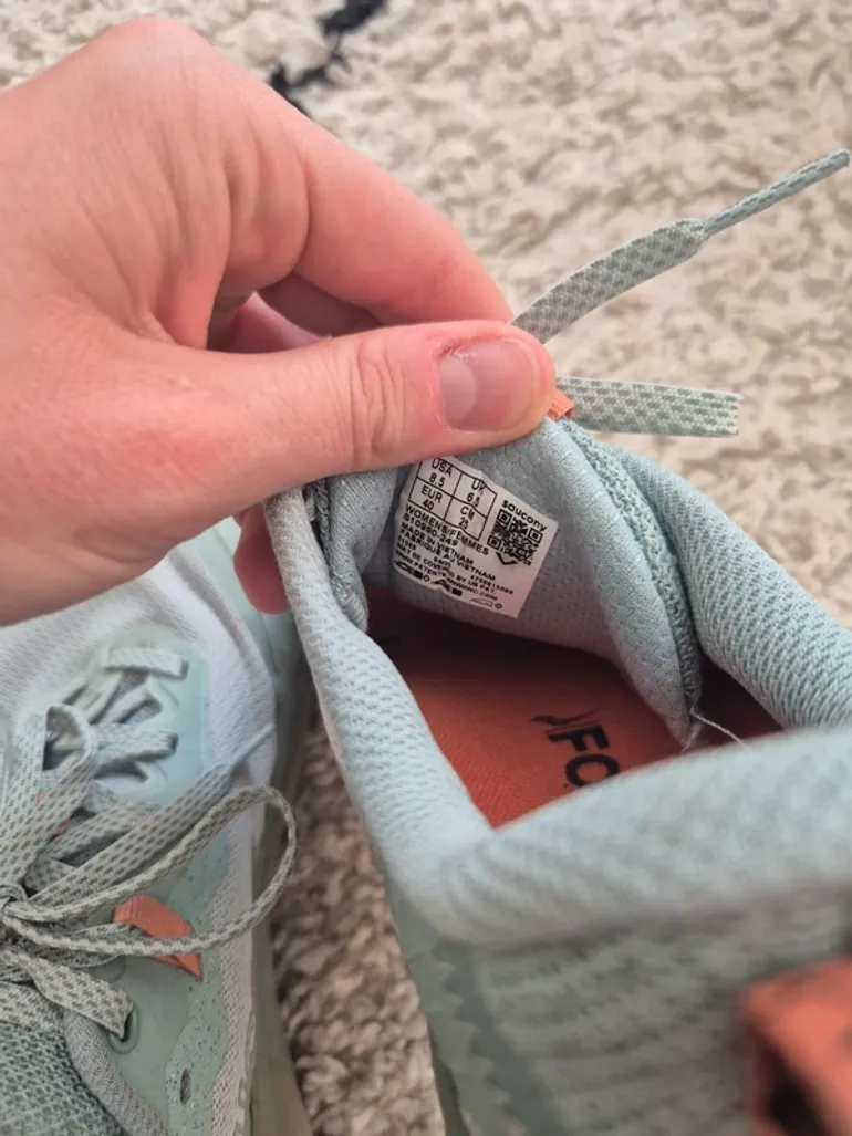 Used Saucony Peregrine bike — image 6 of 7