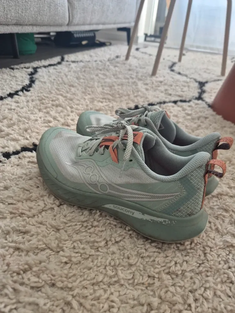 Used Saucony Peregrine bike — image 5 of 7
