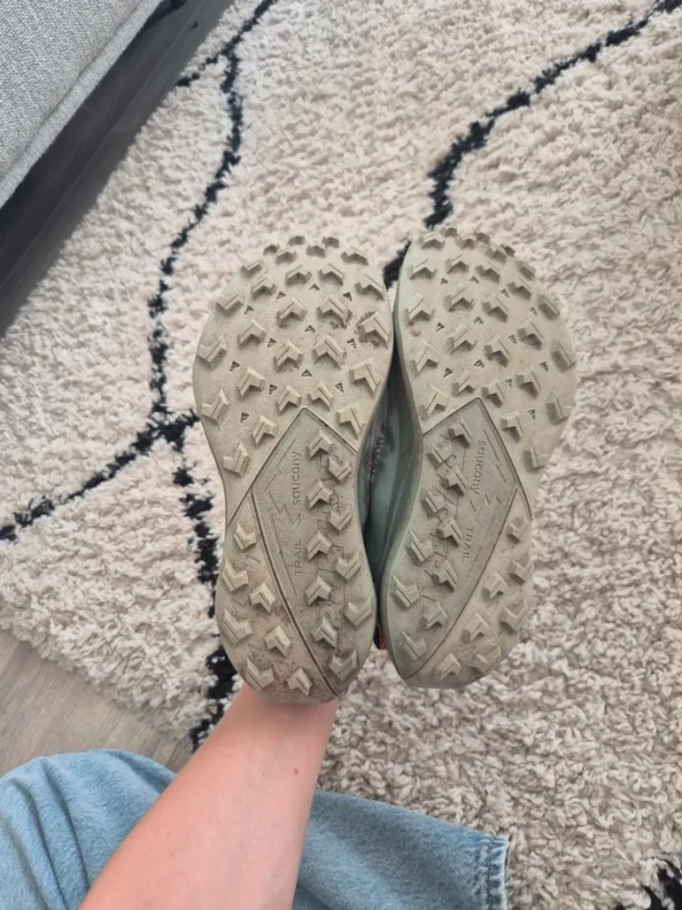 Used Saucony Peregrine bike — image 7 of 7