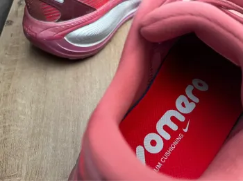Tweedehands Nike Vomero 18 bike — afbeelding 9 van 9
