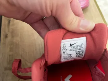 Tweedehands Nike Vomero 18 bike — afbeelding 6 van 9