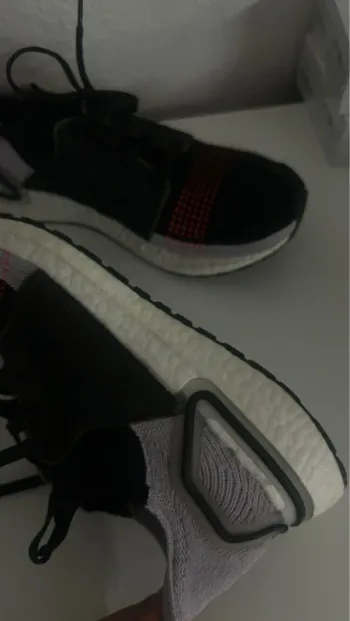 Tweedehands Adidas Ultra boost bike — afbeelding 2 van 5