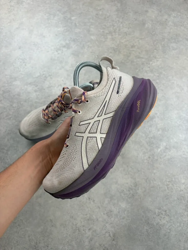 Käytetty Asics Gel bike — kuva 8 / 14
