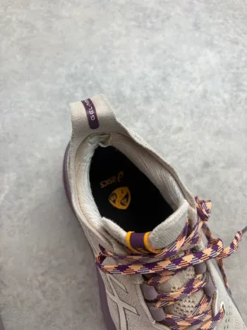 Käytetty Asics Gel bike — kuva 14 / 14